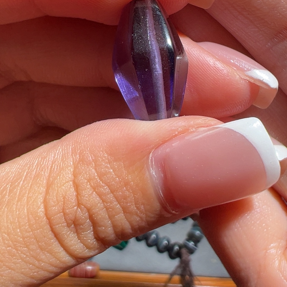 颈饰玻璃各种各样的