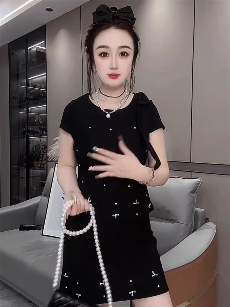 9258 高级感优雅显瘦两件套裙