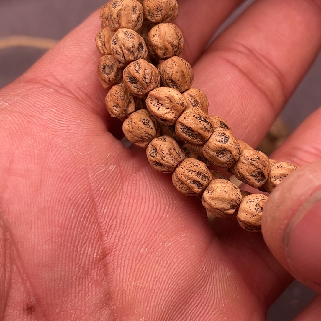 L***G柏香籽/百香籽手串