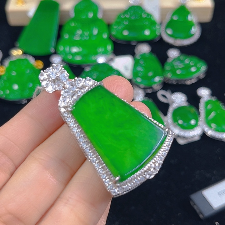 翡翠银S925镶嵌吊坠(不含链)