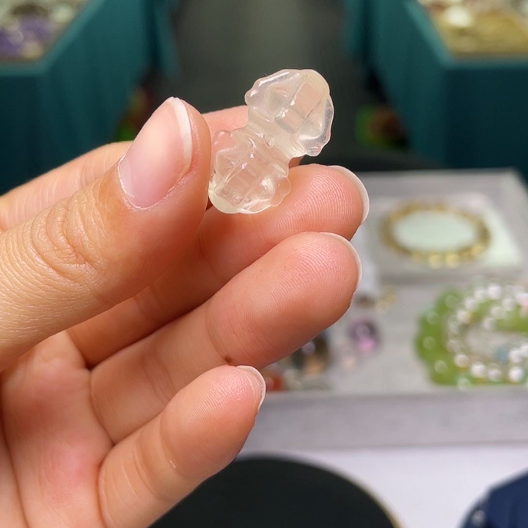 珠宝半成品未镶嵌水晶073