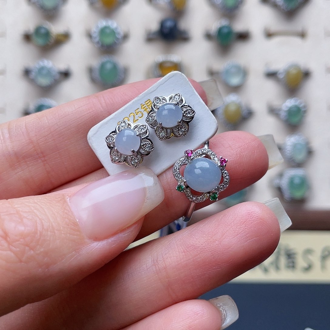 翡翠戒指未镶嵌耳钉戒指