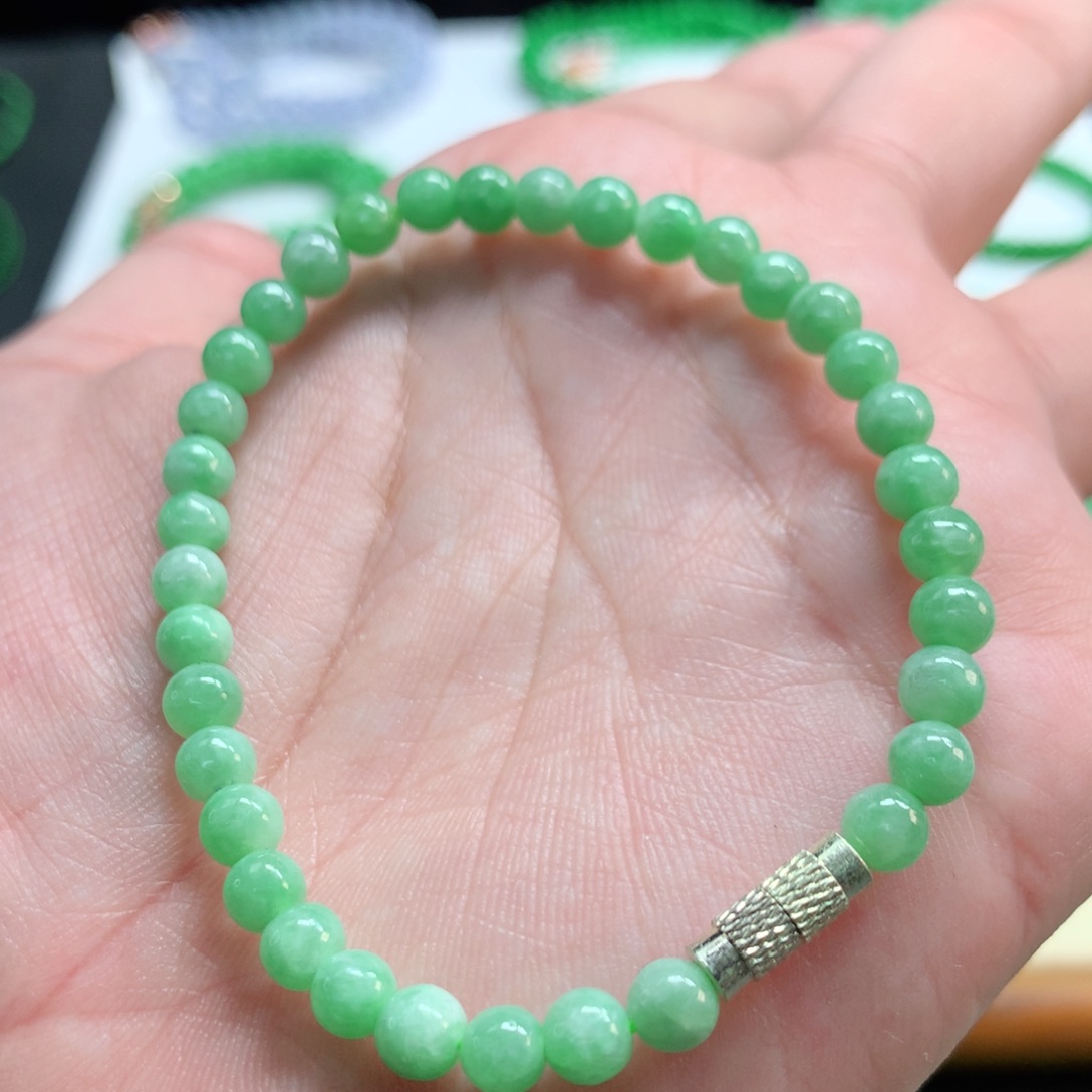 翡翠未镶嵌手链翡翠