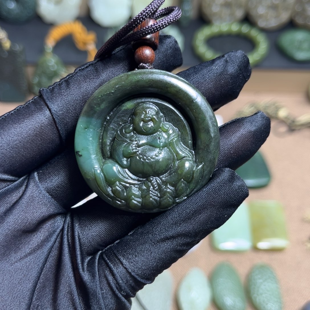 和田玉（糖玉）未镶嵌颈饰