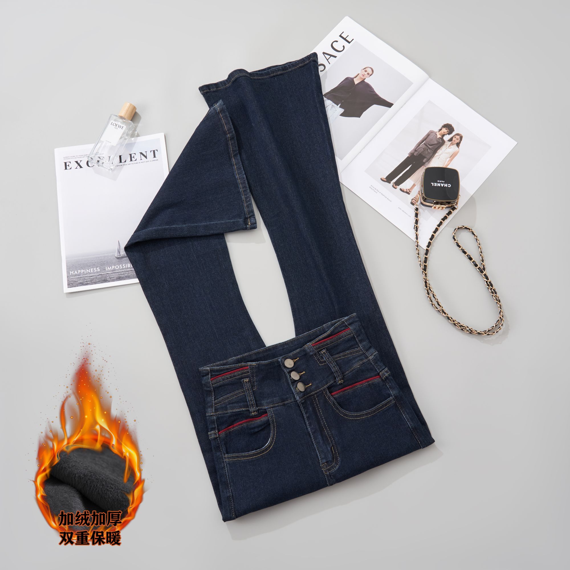 【捡漏断码清】高腰排扣设计感修身微喇牛仔裤女秋冬新款2025喇叭裤