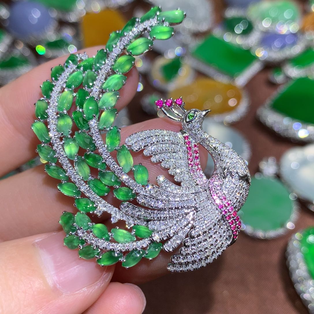 翡翠颈饰18K金镶嵌彩***冲凤凰