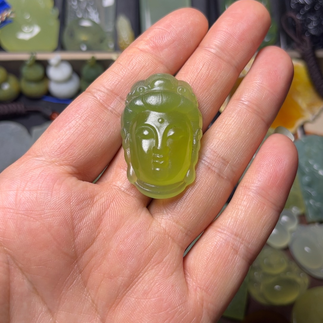 蛇纹石玉未镶嵌吊坠(不含链)