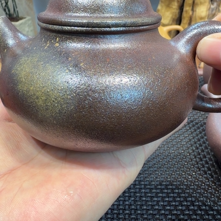 紫砂茶壶底槽清容天260cc特价