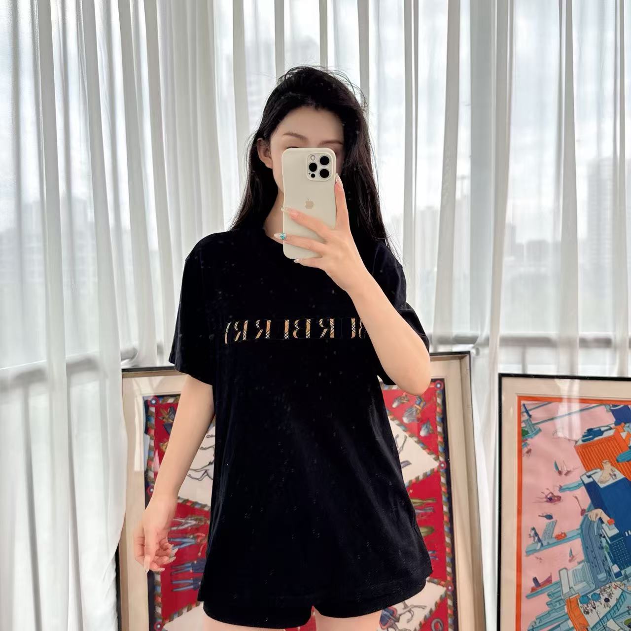 95新 BURBERRY/博柏利 短袖M码黑色/250713CHHYQ02