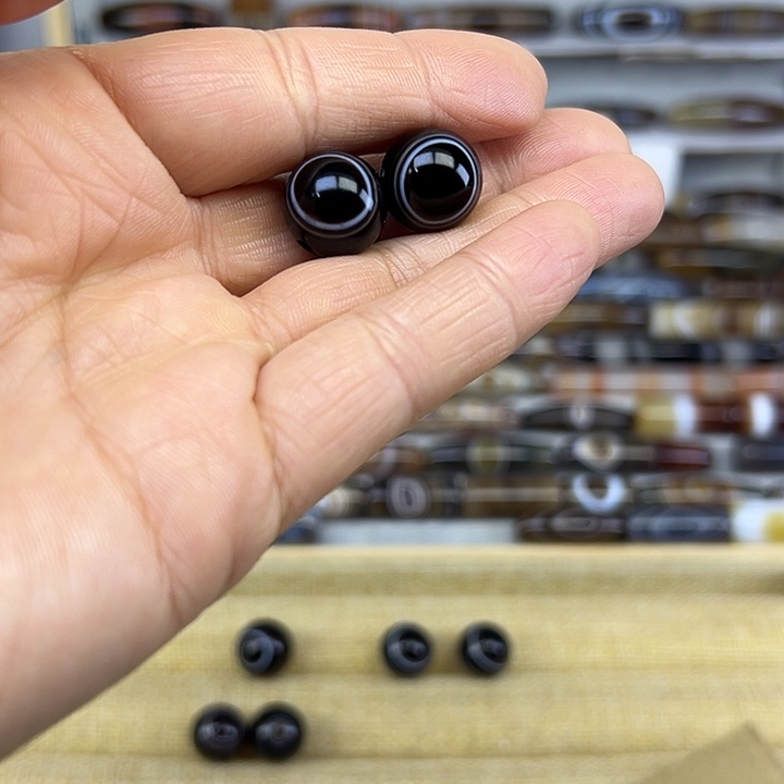 我***球玛瑙/玉髓合金珠宝半成品用户