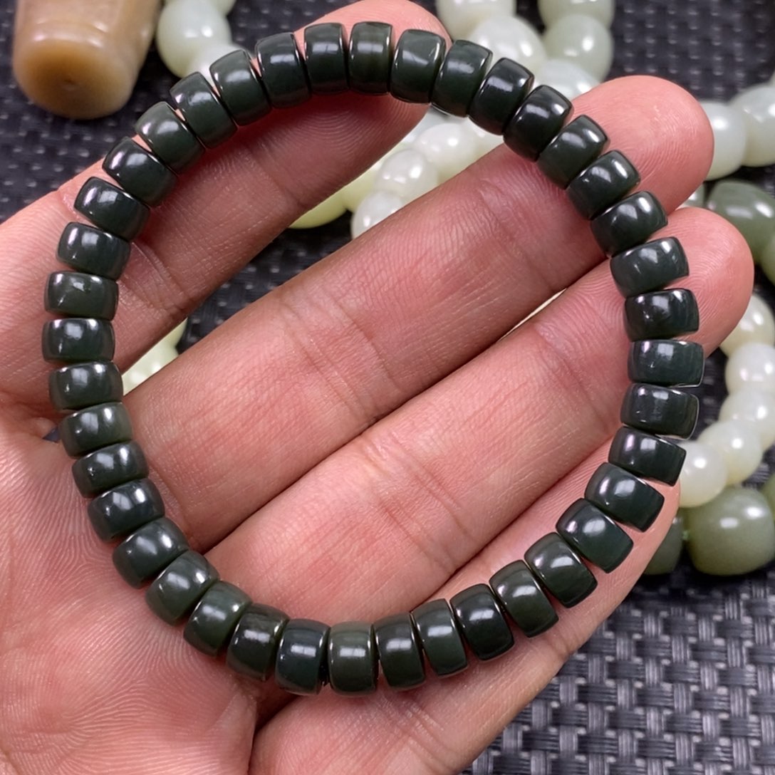 和田玉手链未镶嵌