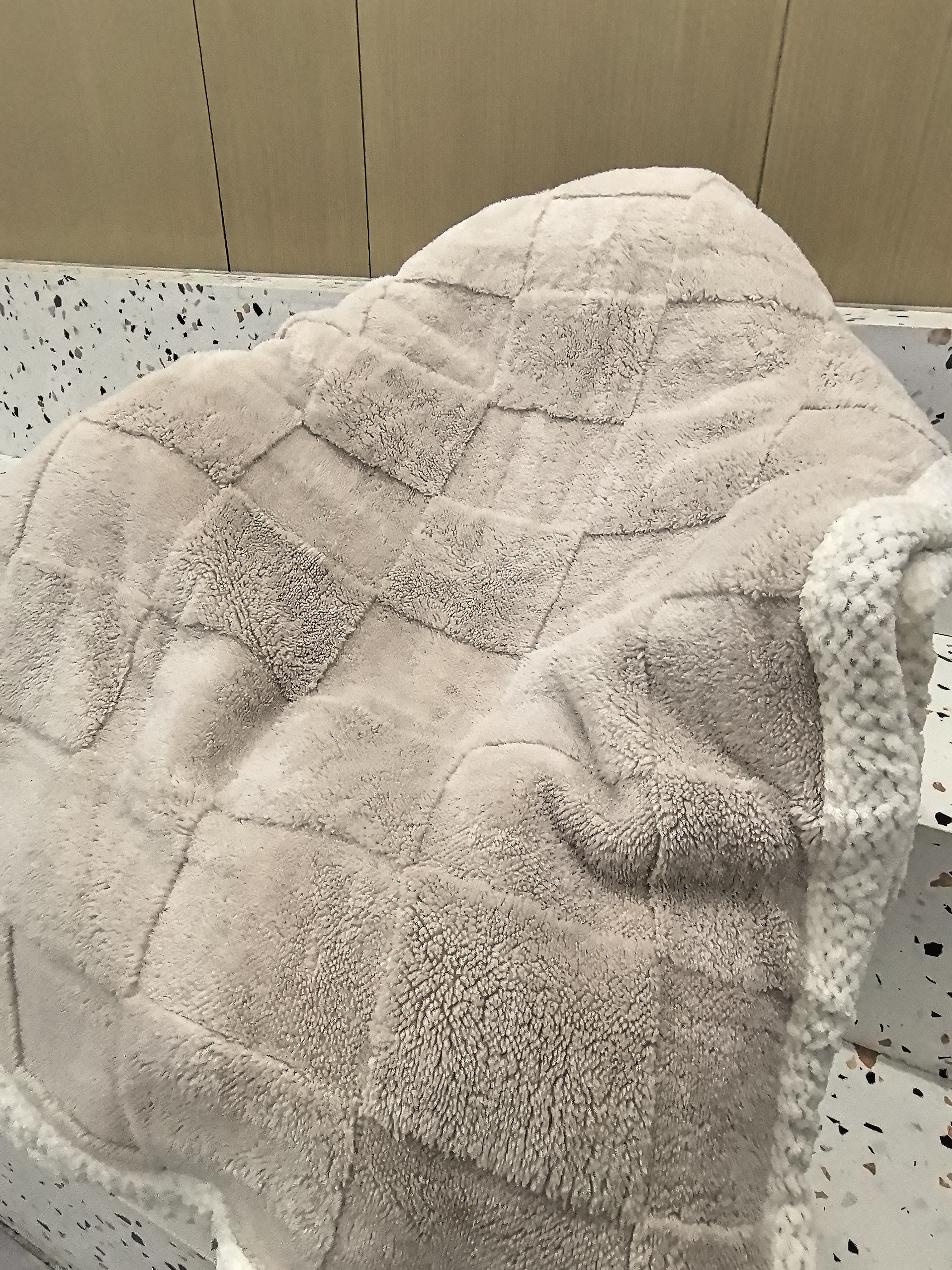 卡其色方格空调盖毯宝宝毛毯塔芙绒双面厚重毛毯