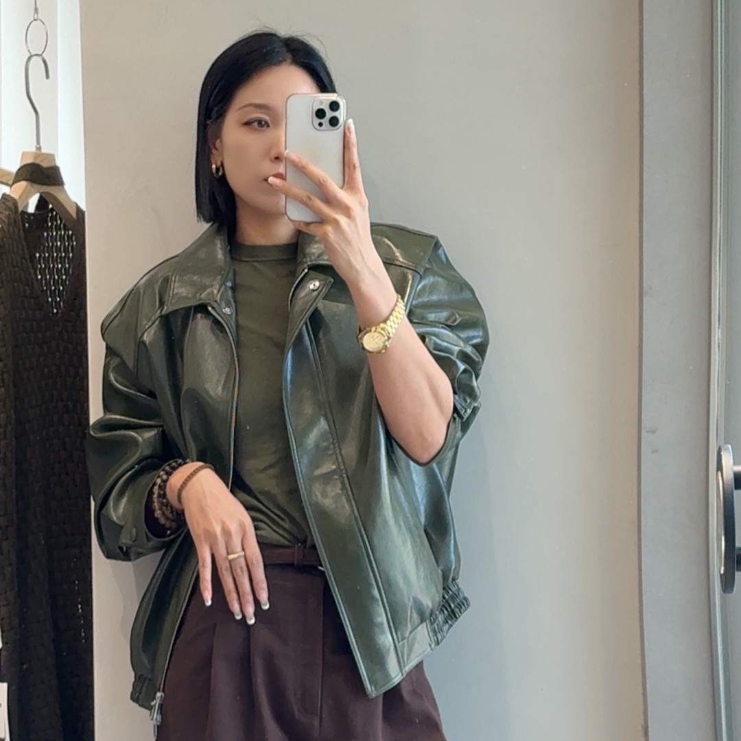 皮衣外套女春秋新款美式机车服廓形高级感夹克时尚绿色20003