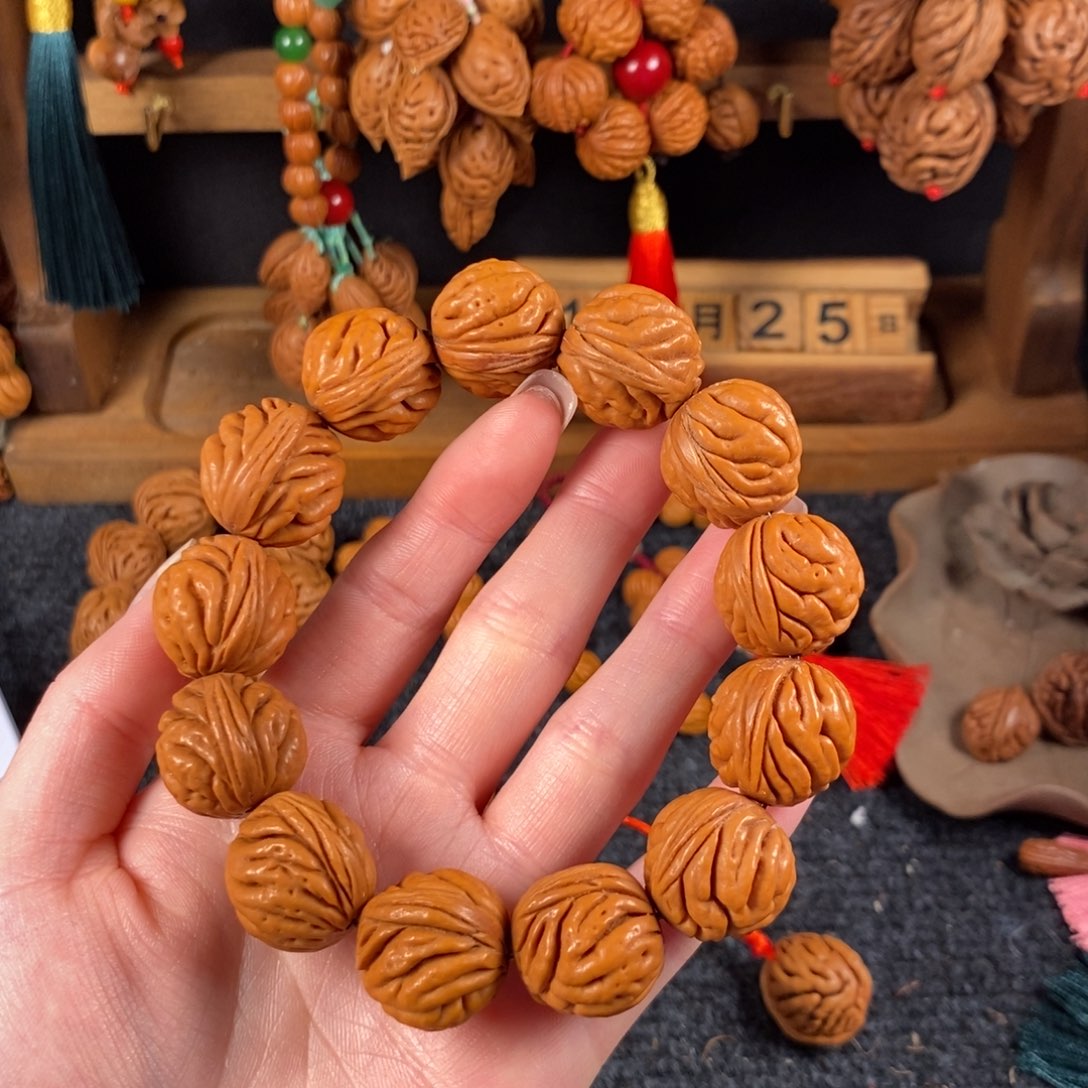 吊坠桃核叁**玖桃枭手串