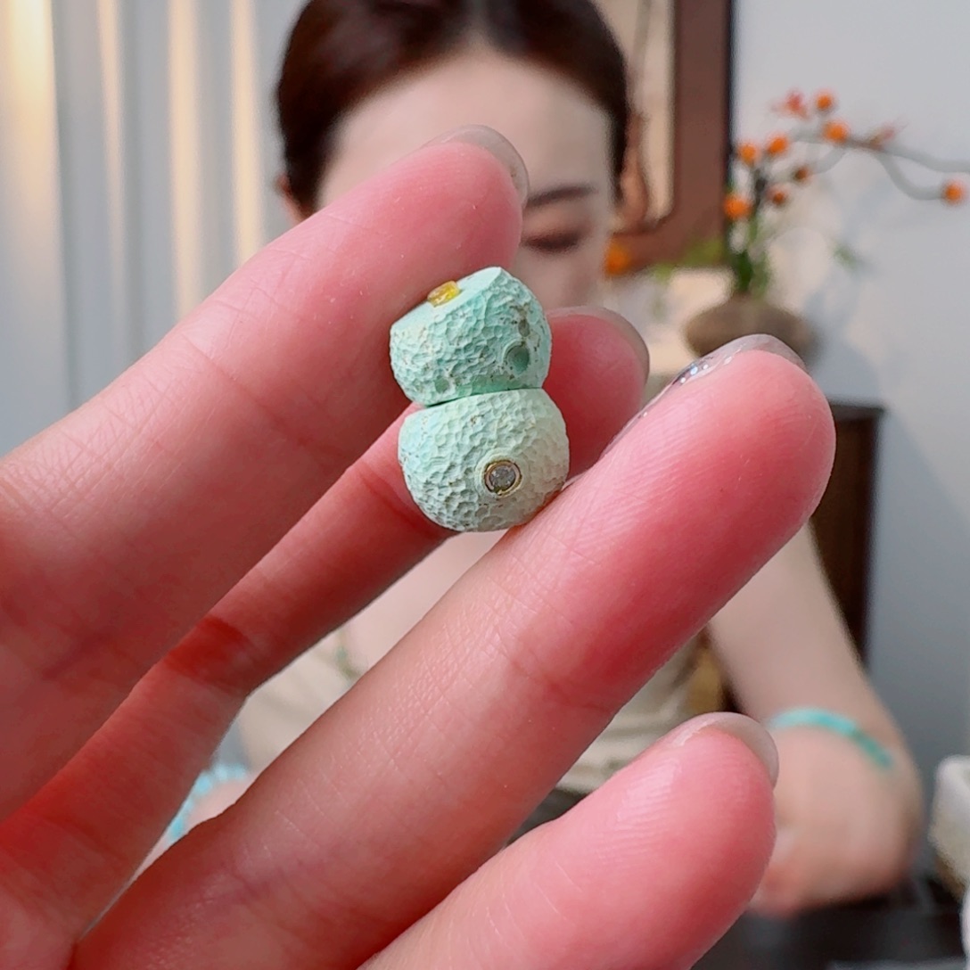 未镶嵌绿松石珠宝奇石