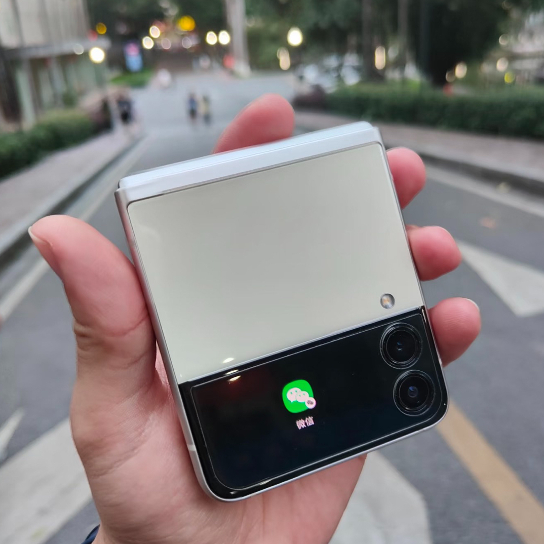 9新 Samsung/三星 Z Flip3小折叠单卡5G全网通高刷最便宜折叠屏