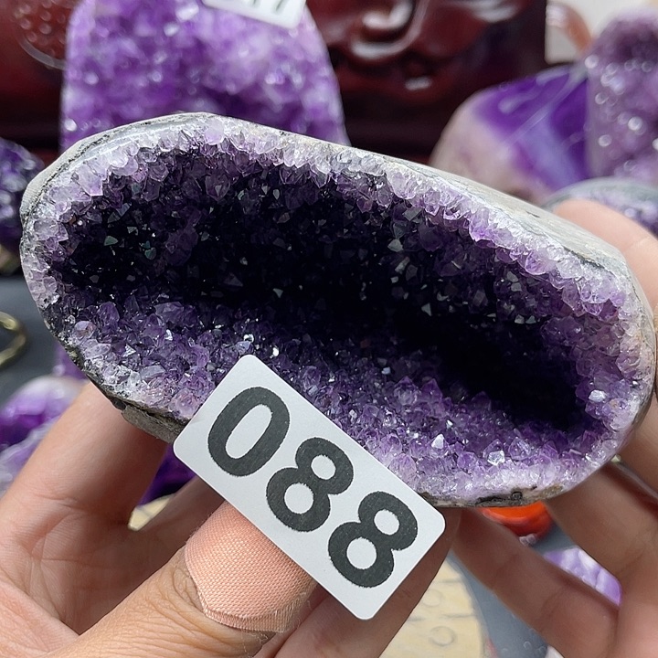 水晶大型摆件（非配饰）未镶嵌