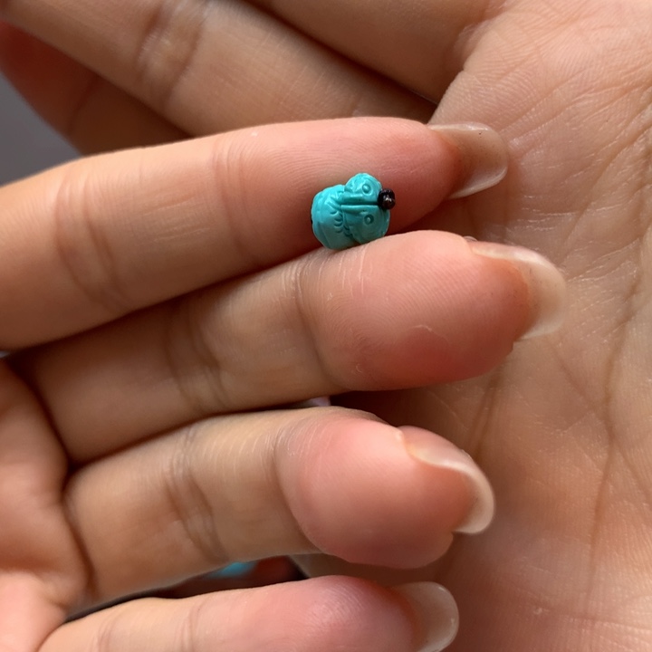 绿松石配饰未镶嵌