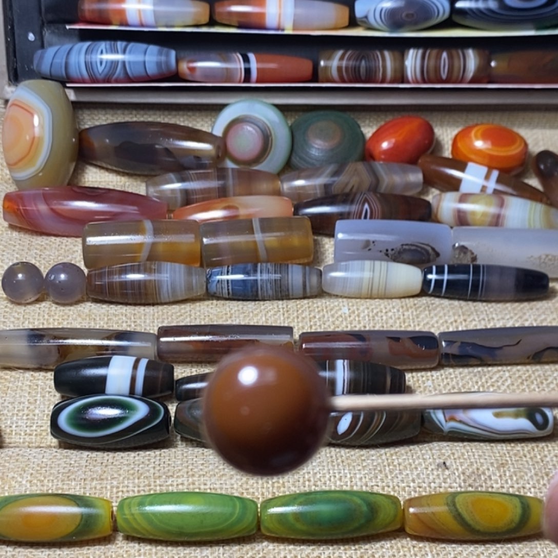 玛瑙/玉髓合金颈饰