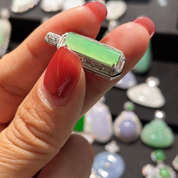 翡翠银S925镶嵌颈饰