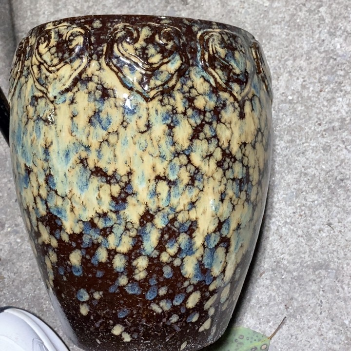 紫砂花盆高23口16瑕疵