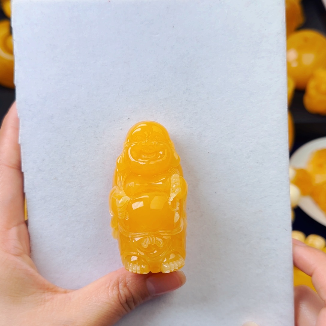 琥珀颈饰未镶嵌立体笑佛