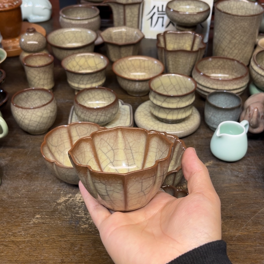 微瑕青瓷浮力特价