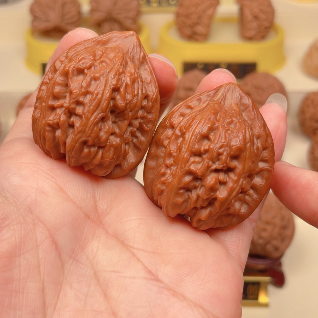 文玩核桃把件老树鸡心36