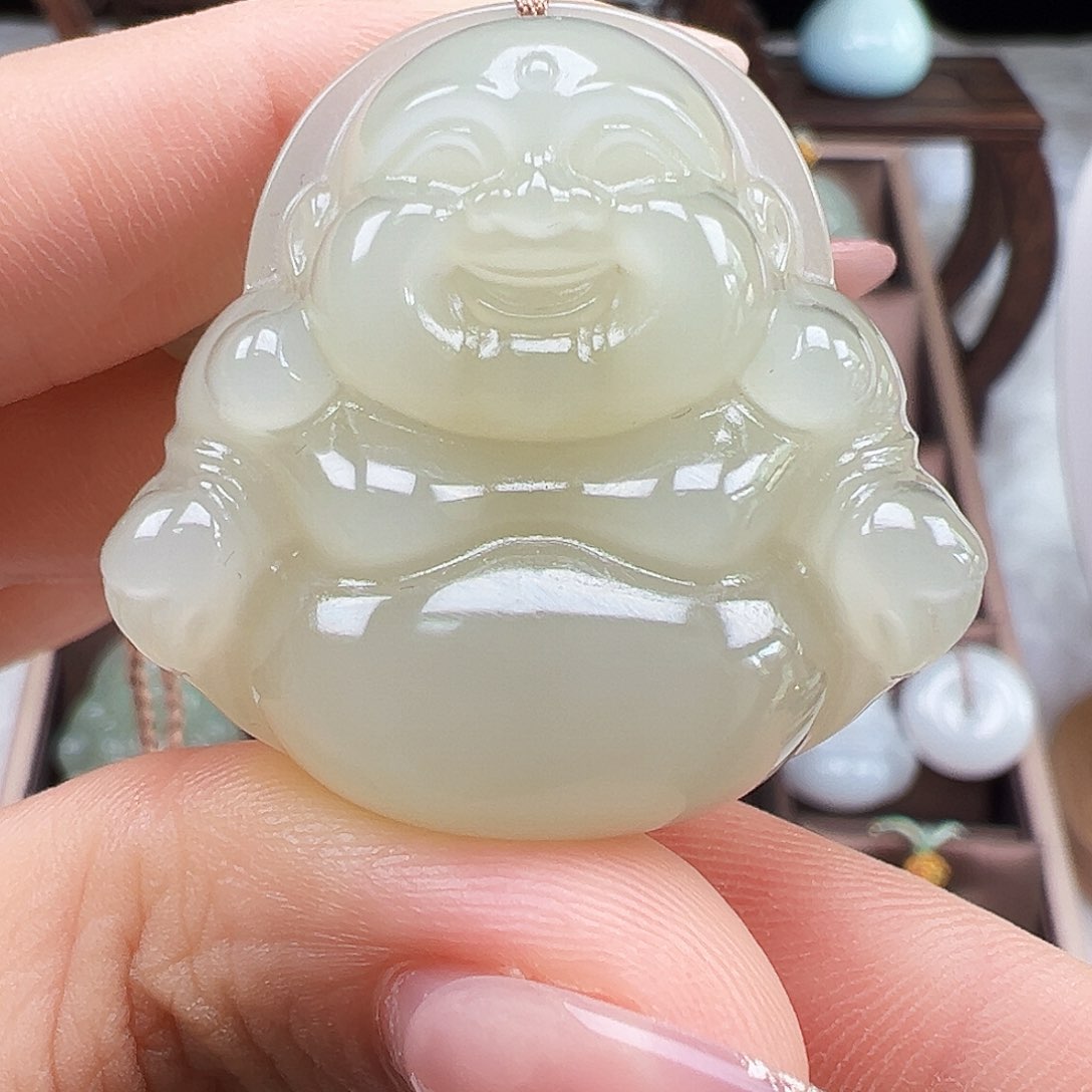 吊坠(赠链)未镶嵌和田玉那*娅