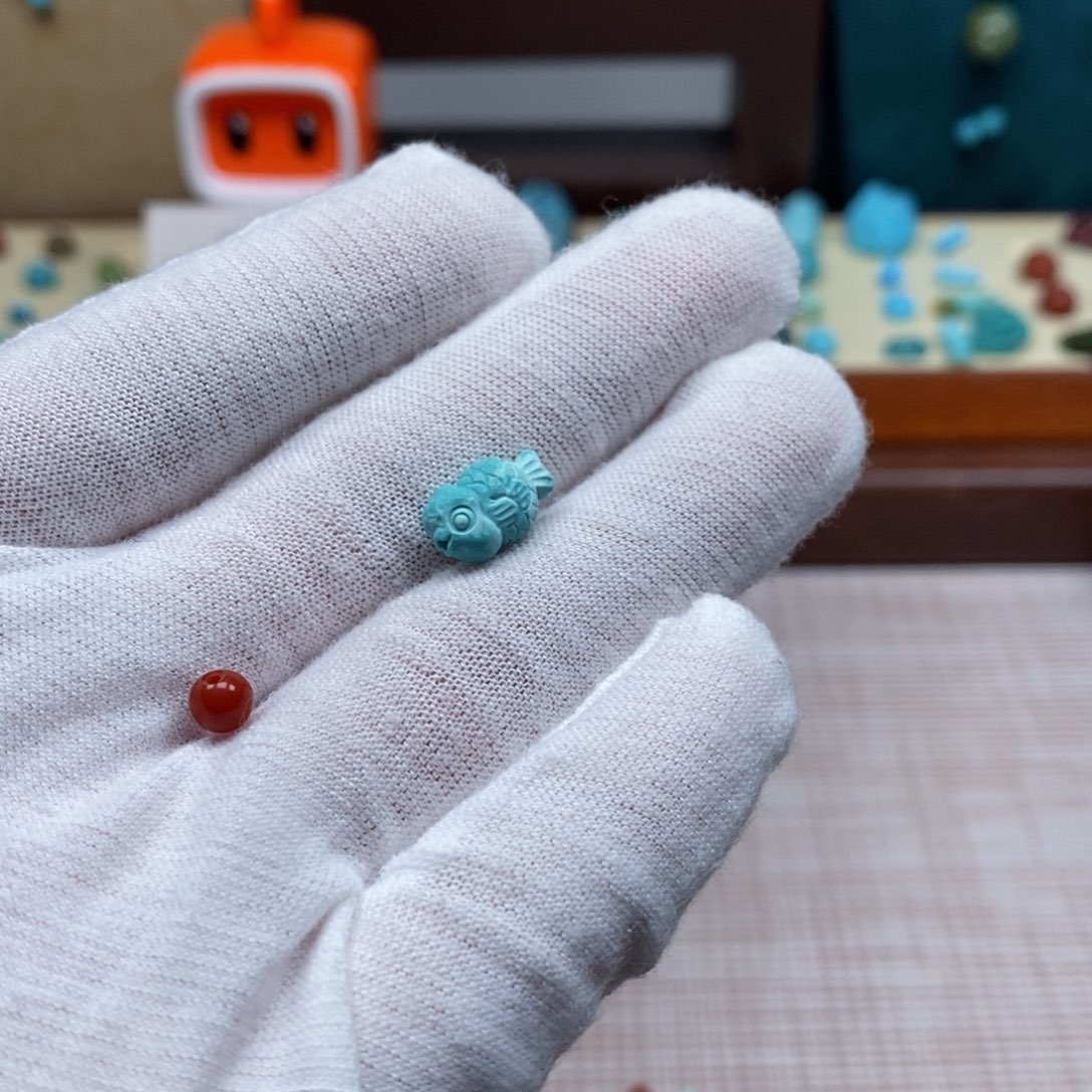 未镶嵌配饰南红玛瑙