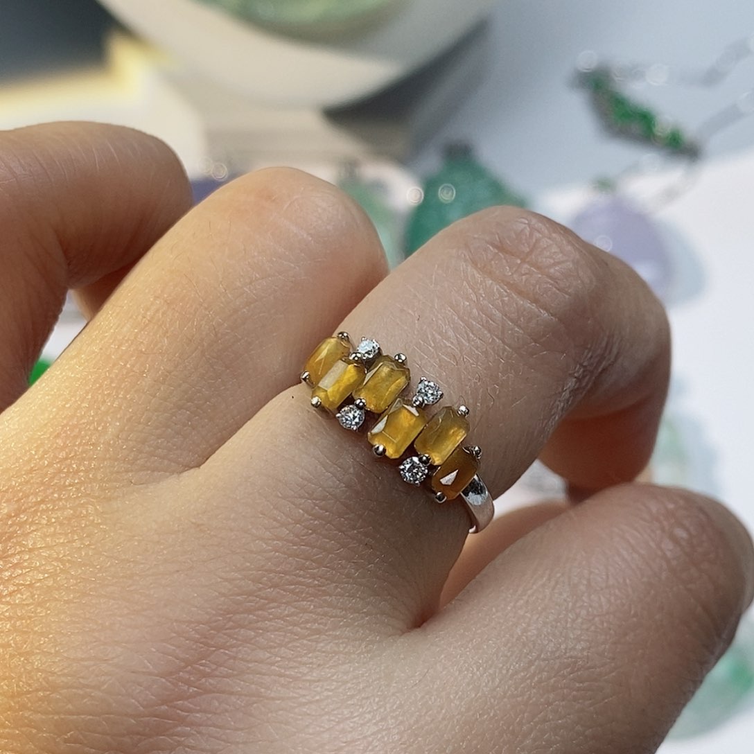 翡翠戒指未镶嵌冰黄戒指娜娜1