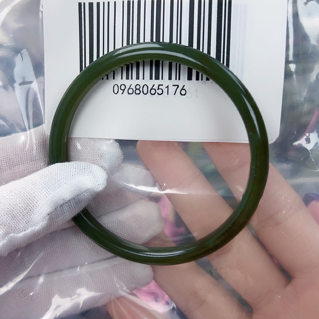 和田玉（碧玉）手镯未镶嵌62