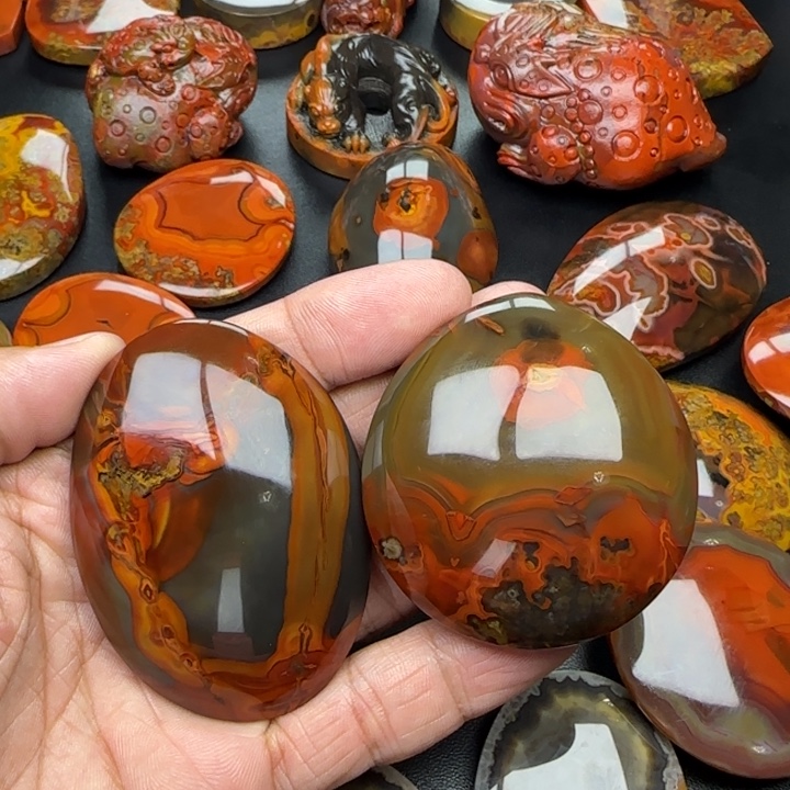 农***拳玛瑙/玉髓未镶嵌原矿玛瑙项链牌子