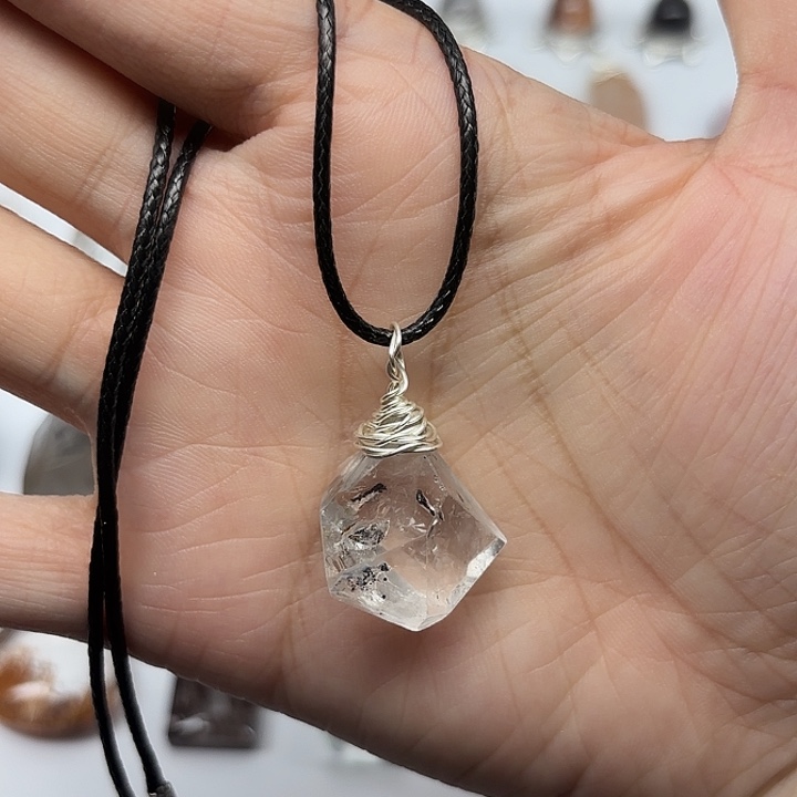 颈饰未镶嵌水晶闪灵钻项链