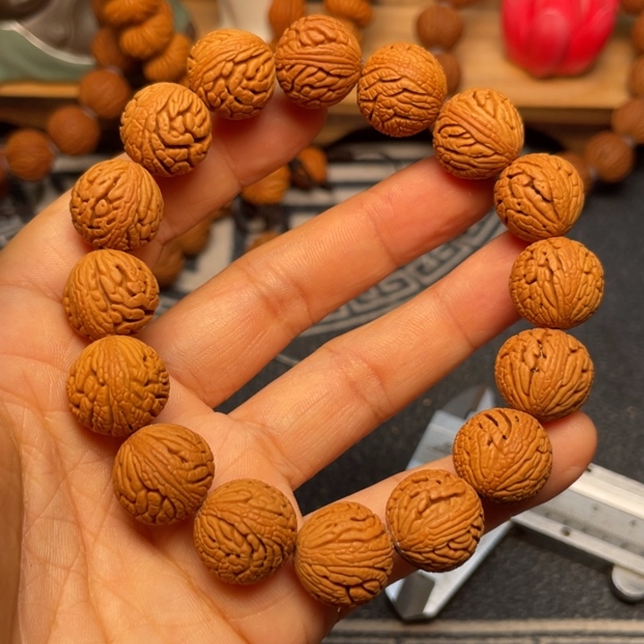 桃核手串龙纹桃核4