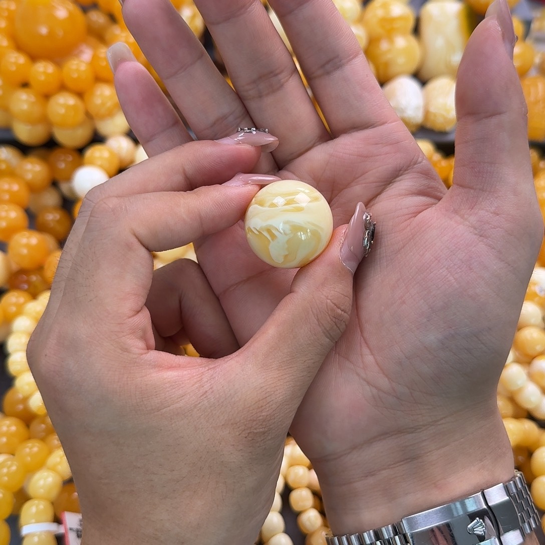 蜜蜡未镶嵌珠宝奇石27mm 11.6g