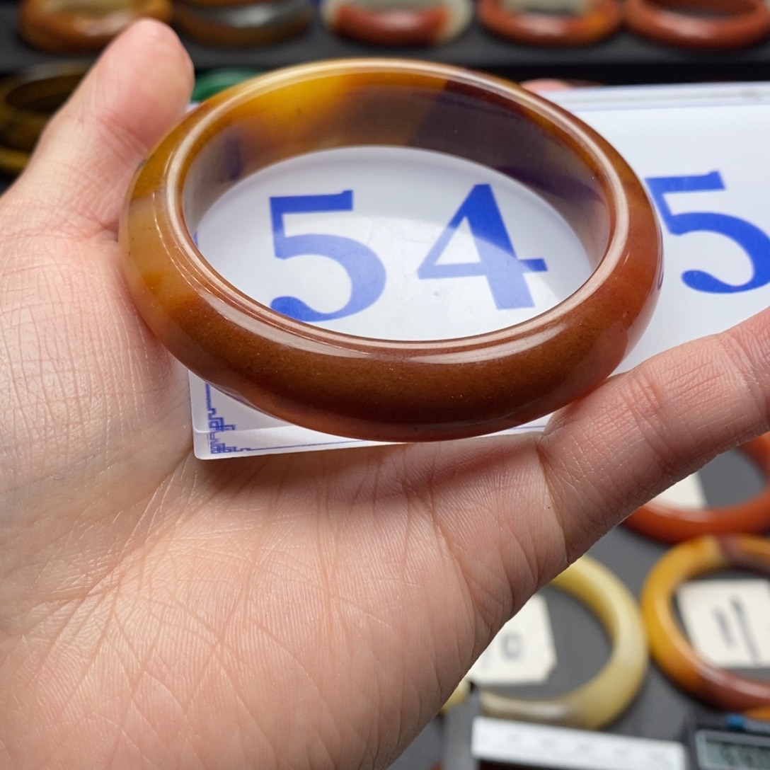 石英质玉（黄龙玉）手镯未镶嵌