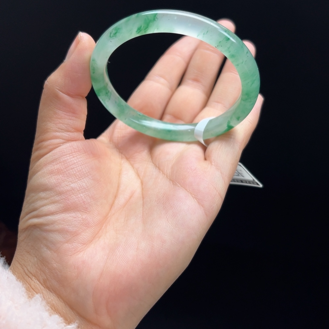 石英质玉未镶嵌手镯非洲翠5859