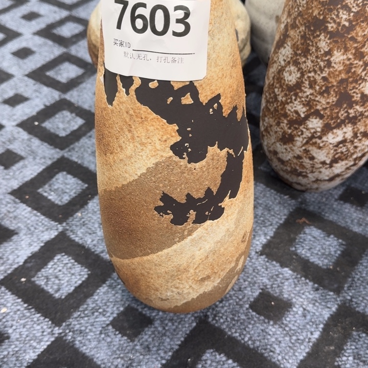 孟***郎瓷片景德镇高温花器编码7603高38口5默认无孔