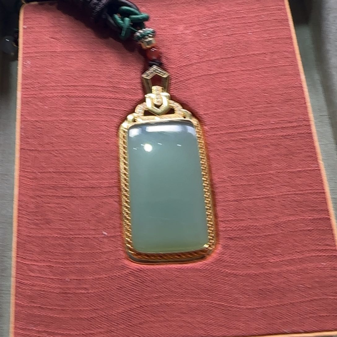 和田玉挂件未镶嵌