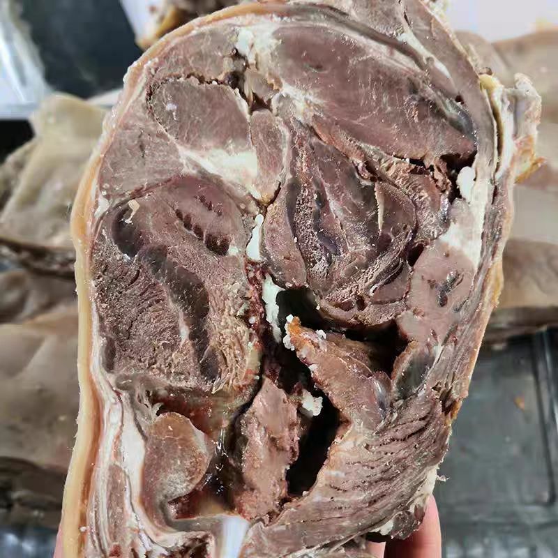 （云南跑山山羊）云南农家散养带皮山羊顺丰包邮