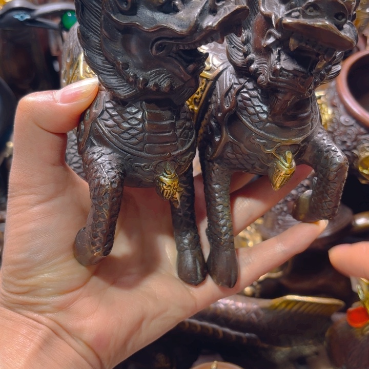 铜器摆件收收藏藏