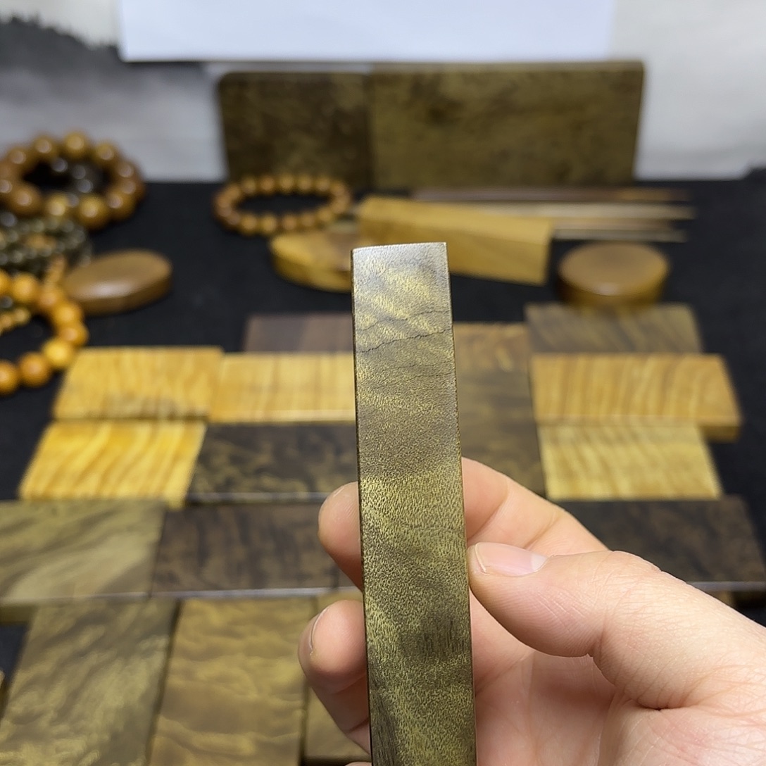 金***鑫金丝楠一物一拍链接
