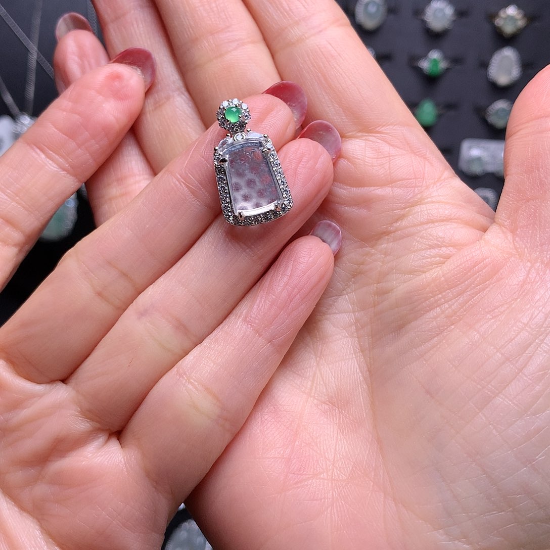 颈饰银S925镶嵌翡翠甜*1111111