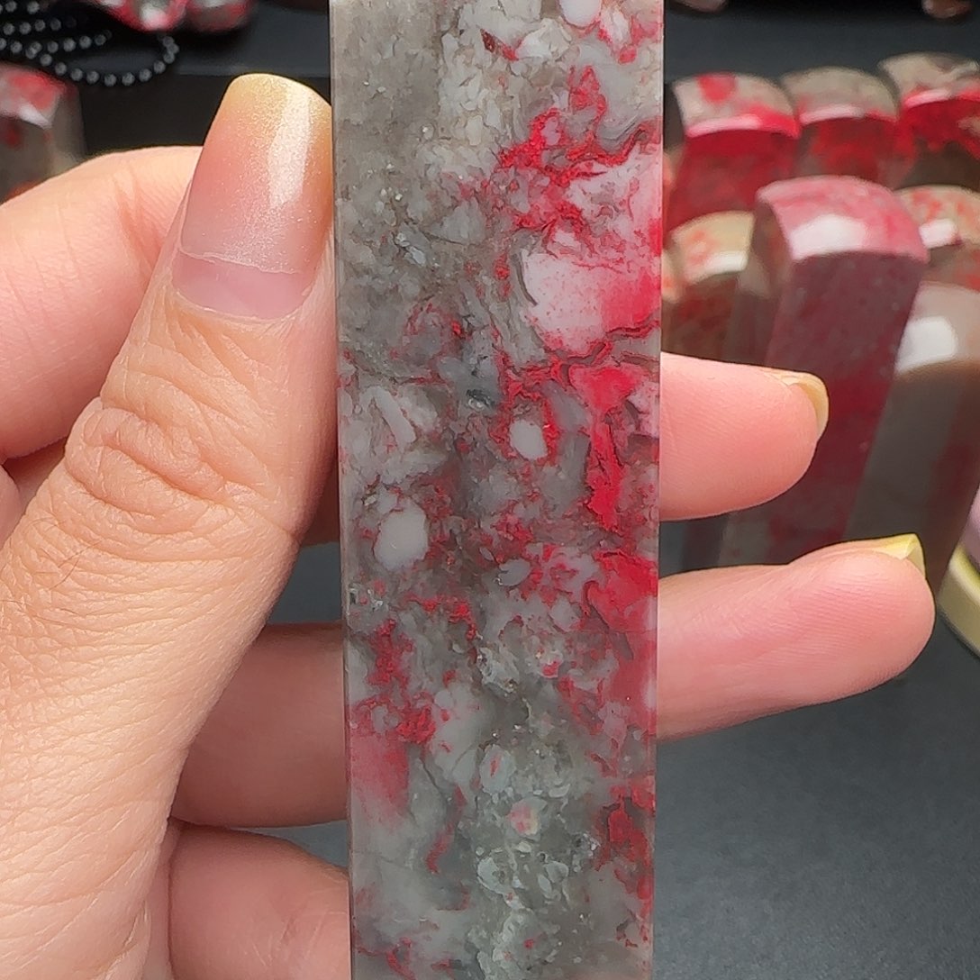 昌化石昌化鸡血石