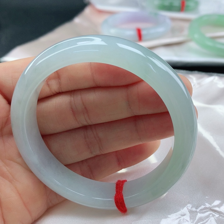 翡翠手镯未镶嵌57+冰润翡翠手镯