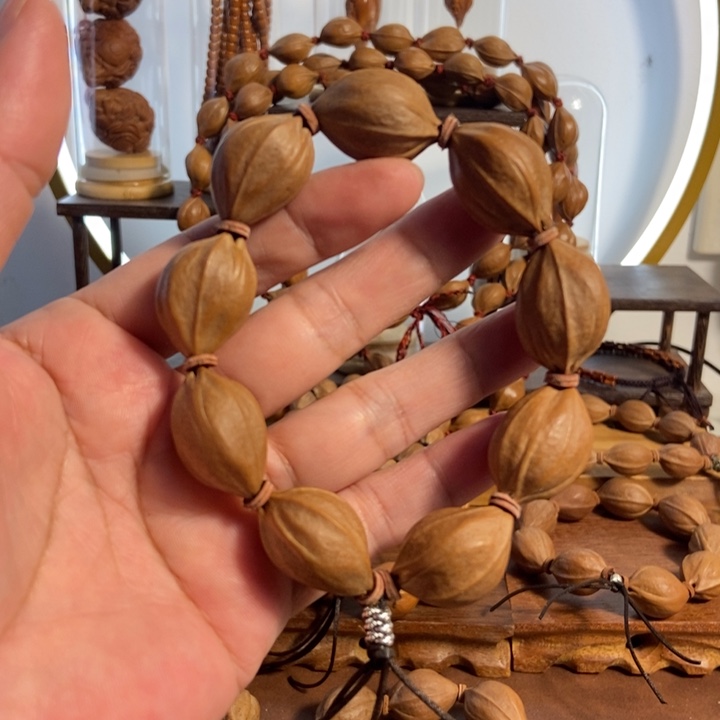 吊坠橄榄核18 x26四花梅林铁核