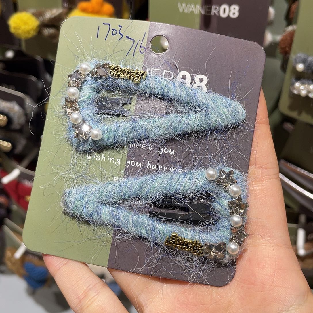 非金属蓝色三角珍珠