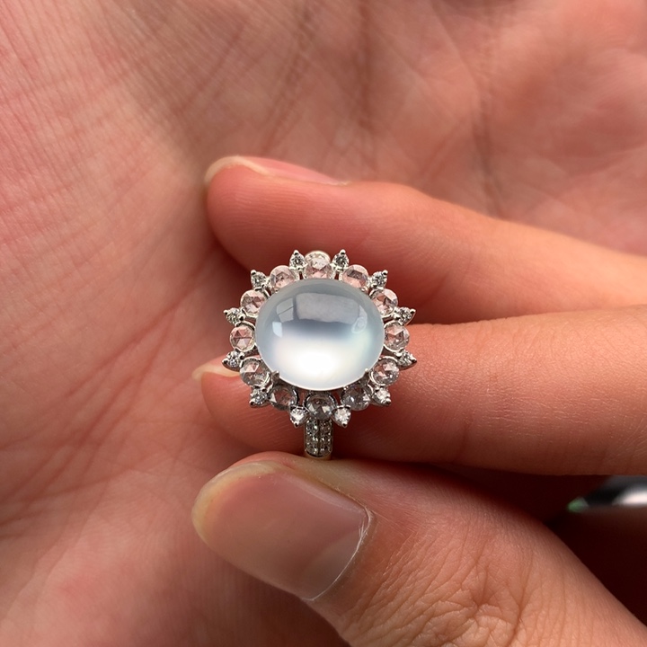 翡翠戒指18K金镶嵌翡翠吊坠