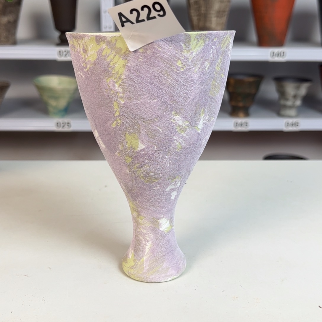 x***里009景德镇手工花器